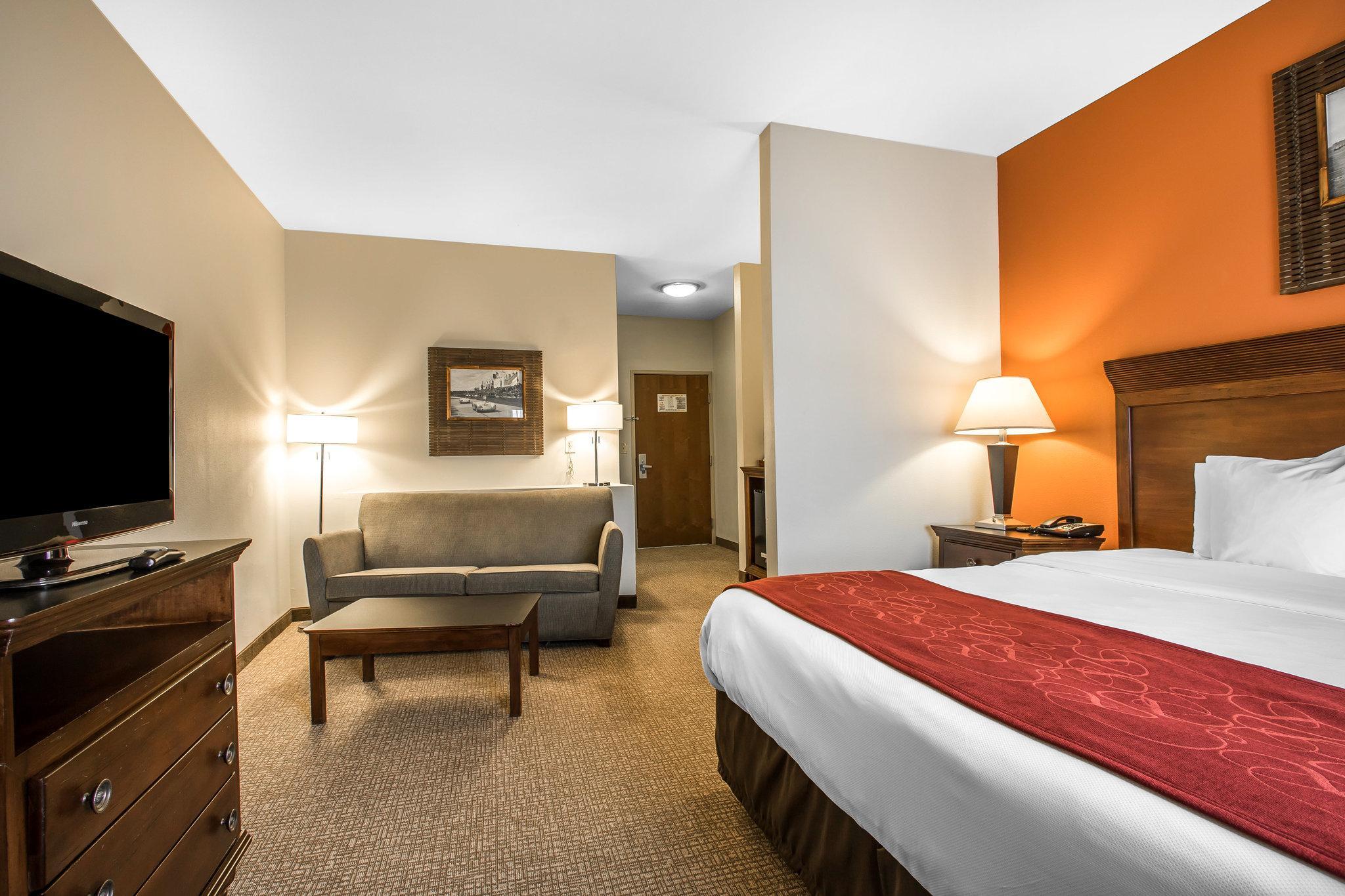 Comfort Hoover I-65 Hotel